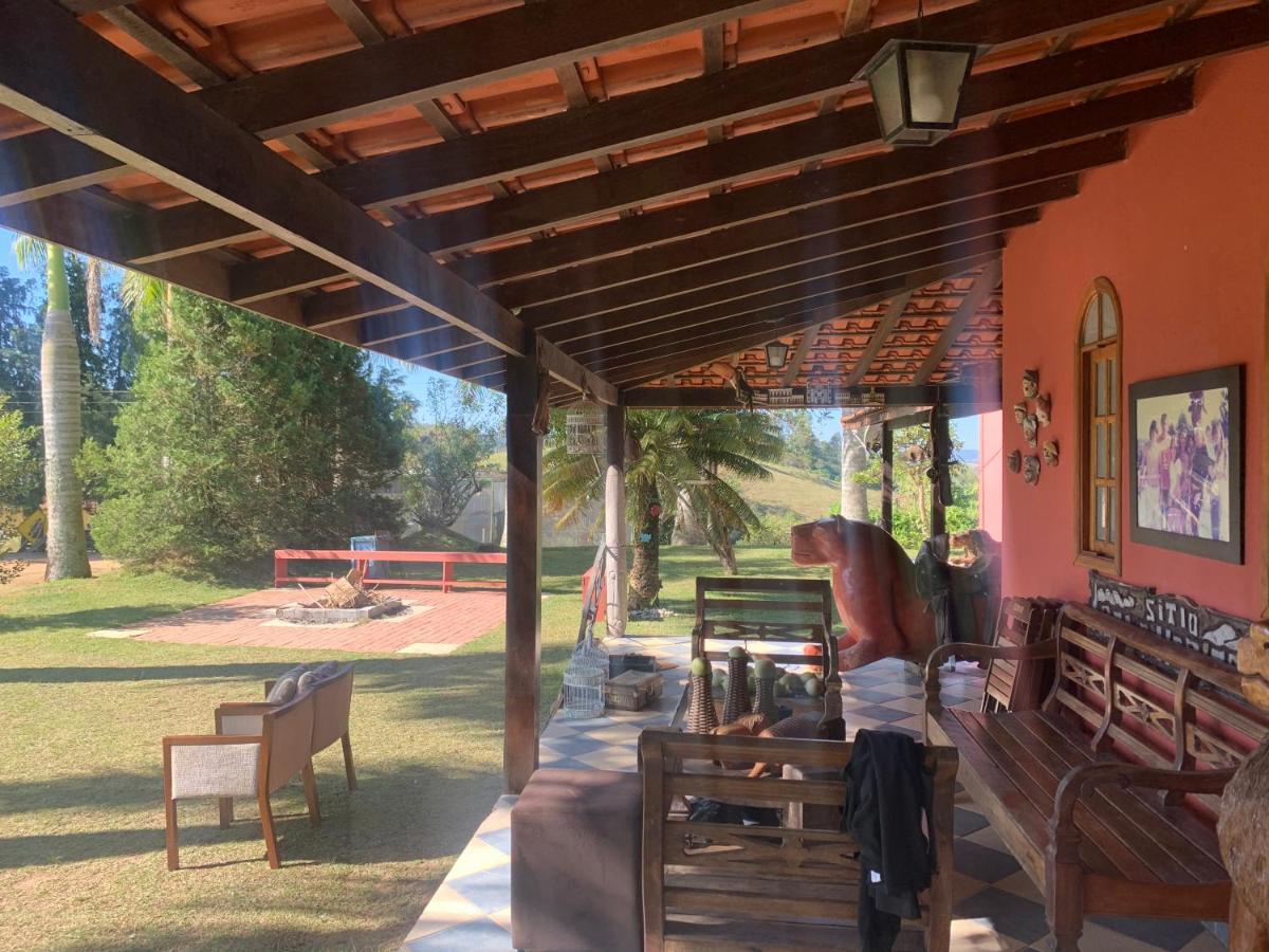 Sítio frente à Barragem Vila Salesópolis Exterior foto